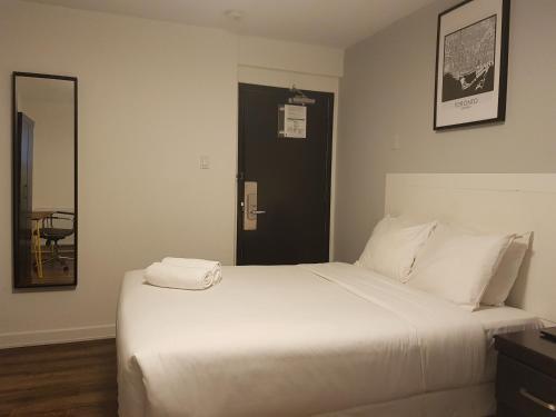 Pembroke Hotel