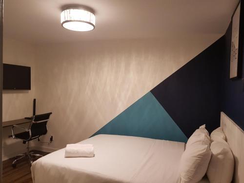 Pembroke 3* Toronto